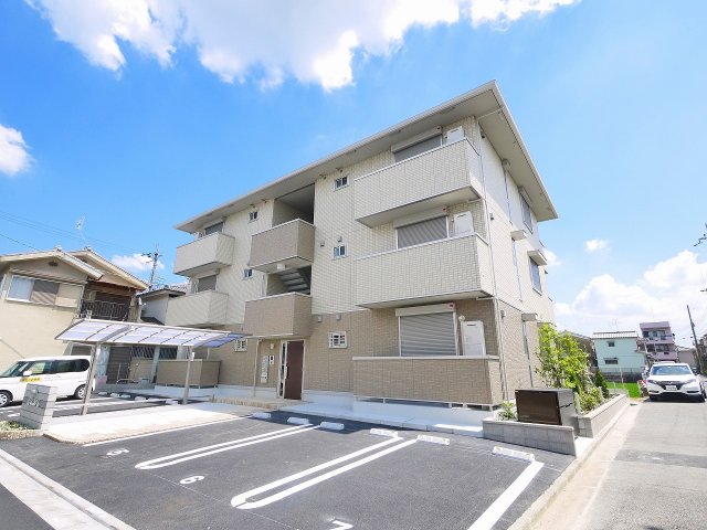 建物外観　おしゃれな外観です。