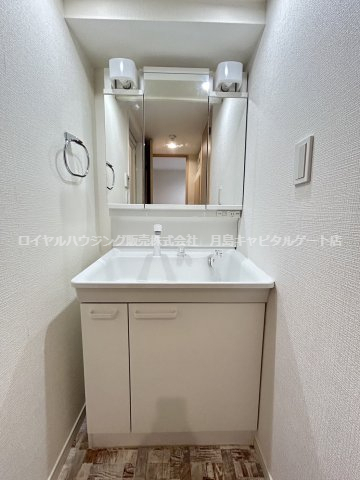 洗面設備　※別部屋同間取参照