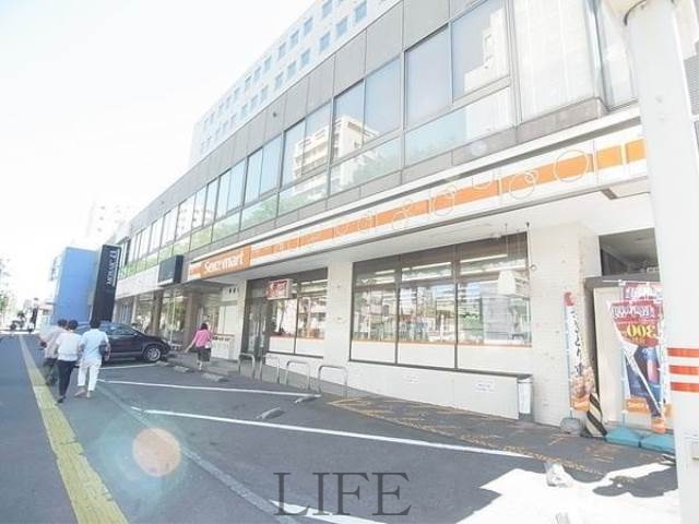 コンビニ　セイコーマート地下鉄白石駅前店（コンビニ）まで398m