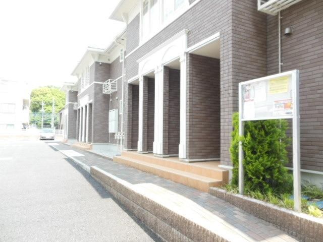 エントランス　★お部屋探しは、タウンハウジング多摩センター店へ★