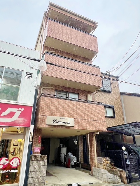 建物外観　可愛らしい外観のお部屋です。