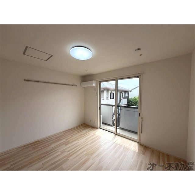 建物外観　洋室