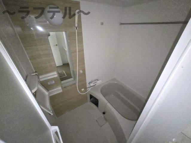 バス・シャワールーム　別部屋イメージ写真