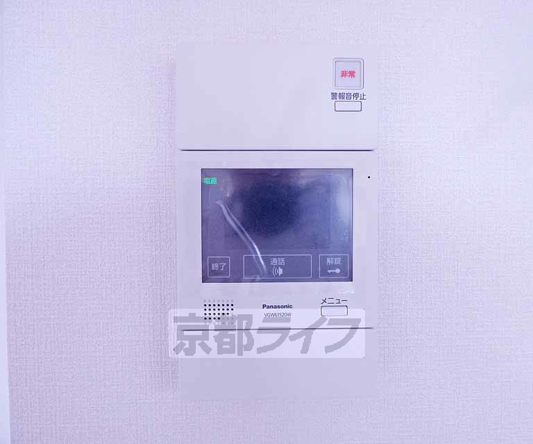セキュリティ　モニター付きインターホンです。