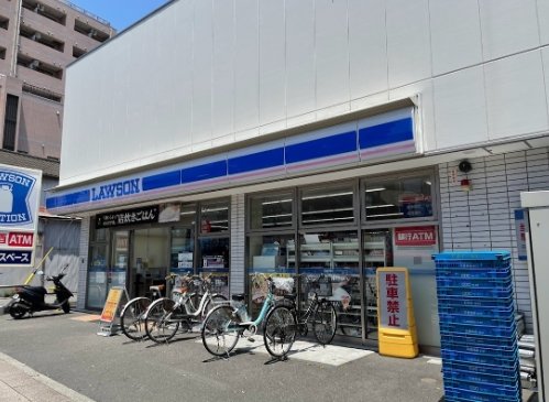 コンビニ　ローソン 板橋赤塚新町一丁目店（コンビニ）まで399m
