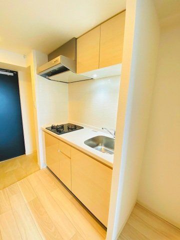 キッチン　2口ガスコンロのシステムキッチンです。