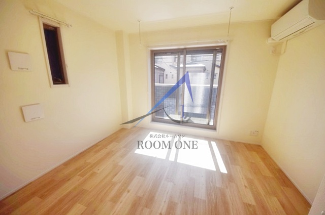 居室・リビング　洋室のお部屋です。