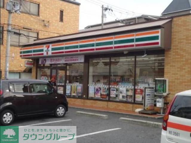 コンビニ　セブンイレブン（コンビニ）まで530m