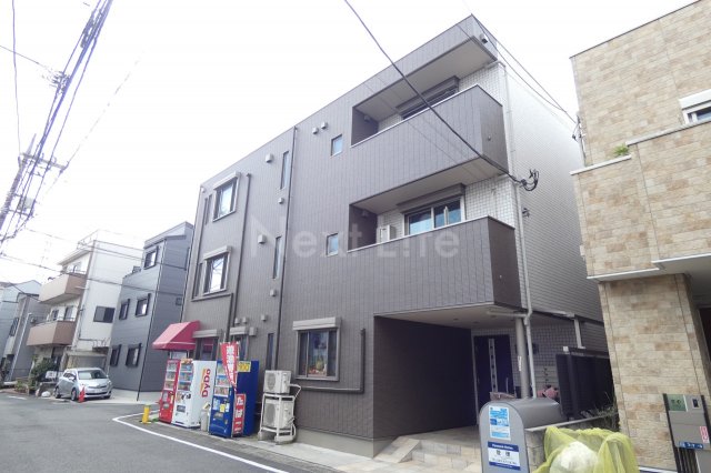 建物外観　ウエルスハナ