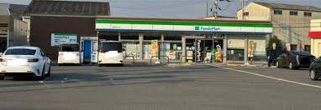 コンビニ　ファミリーマート　姫路国分寺（コンビニ）まで1611m