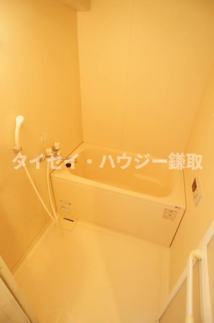 バス・シャワールーム　お風呂でゆっくり出来ますよ