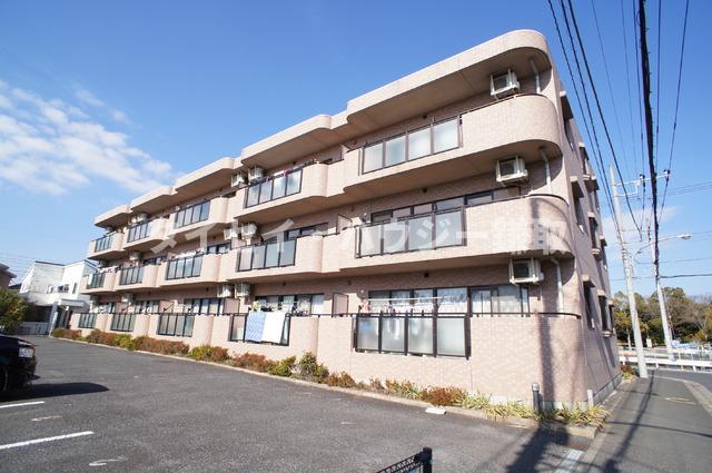 建物外観　日当りのいい物件ですよ