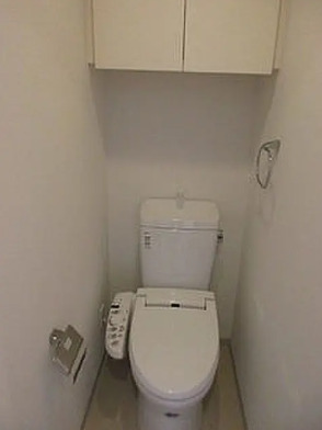 トイレ　別タイプ部屋　参考写真です