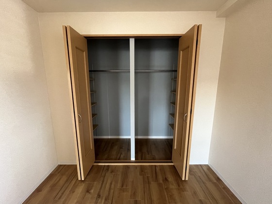 収納　※別部屋の写真です