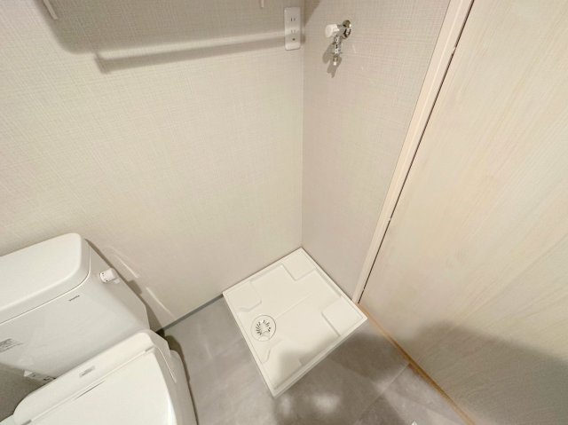 その他設備　室内に洗濯機置場があれば雨の日でも濡れる心配がございませんね