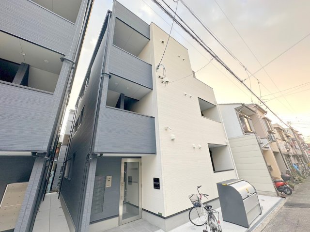 建物外観　なんと言ってもおしゃれなこの外観。
