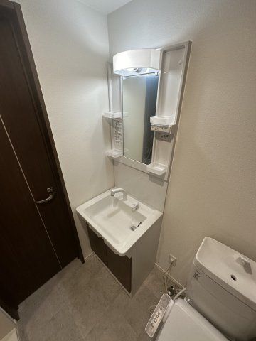 洗面設備　※別部屋写真参照