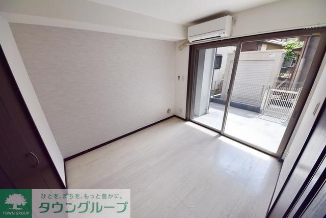 その他部屋・スペース　白基調の明るいお部屋です
