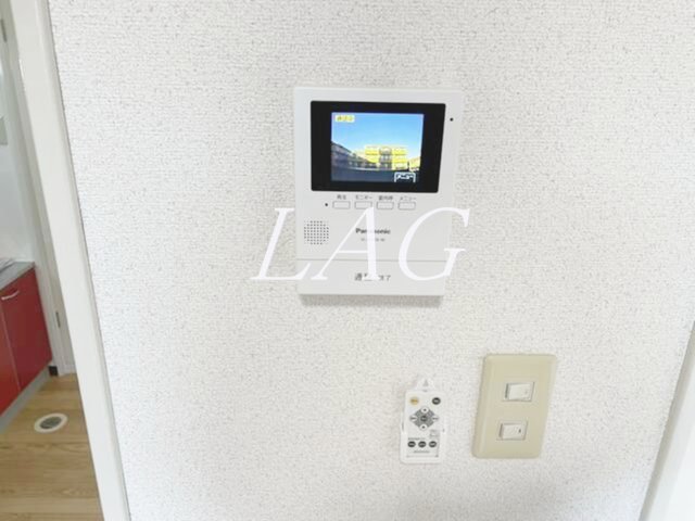 セキュリティ　モニター付きインターフォンです。