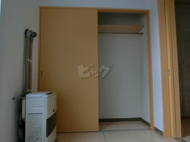 収納　衣類の収納に便利なクローゼットが付いています！