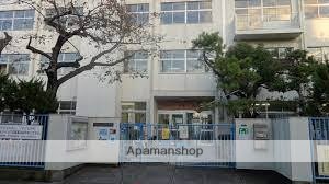 小学校　高畑小学校（小学校）まで323m