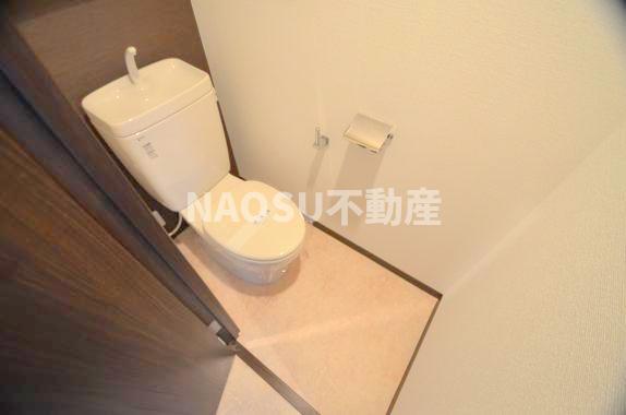 トイレ　清潔感があり落ち着いた雰囲気のトイレです。