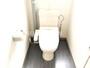 トイレ　落ち着いたトイレです