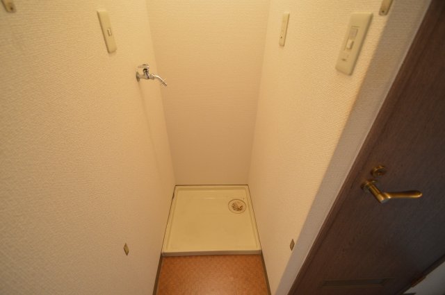 その他設備　洗濯機置き場