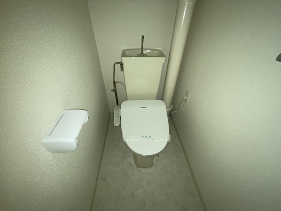 トイレ　※別部屋の写真です
