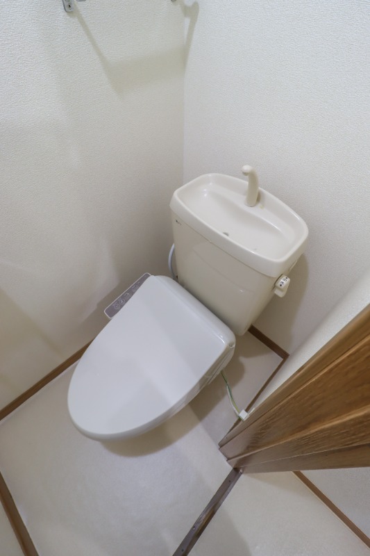 トイレ　図面と現状に相違がある場合には現状を優先