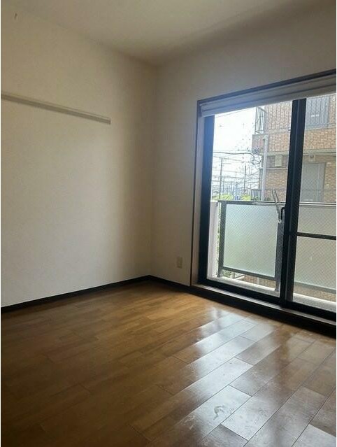 居室・リビング　開放感のあるゆったりとしたお部屋です♪