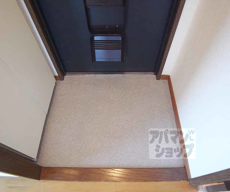 玄関　玄関です。