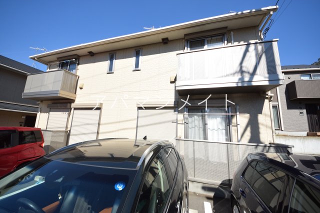 建物外観　落ち着いた雰囲気の外観です