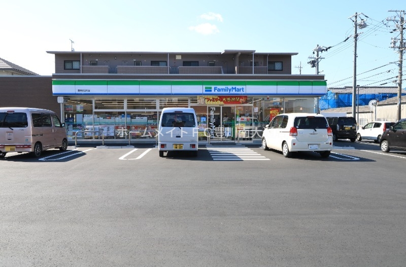 コンビニ　ファミリーマート豊橋弥生町店（コンビニ）まで199m