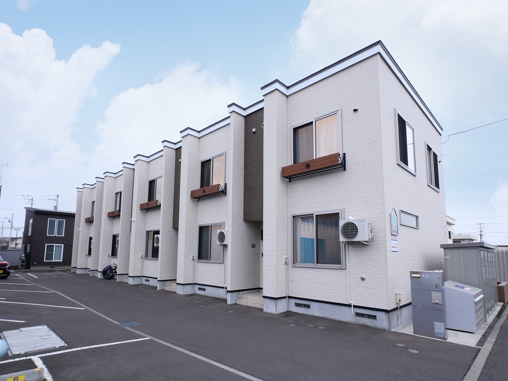 建物外観　☆物件名【Ｌａ・Ｆｏｒｔｅ野幌】とお伝えください！