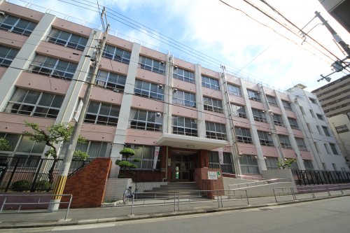 中学校　大阪市立花乃井中学校（中学校）まで746m
