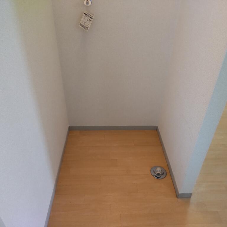 その他設備　洗濯機置場