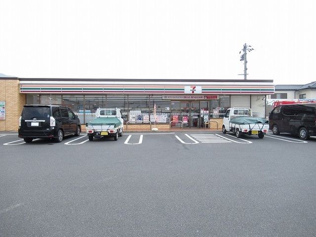 コンビニ　セブンイレブン防府岸津１丁目店（コンビニ）まで650m