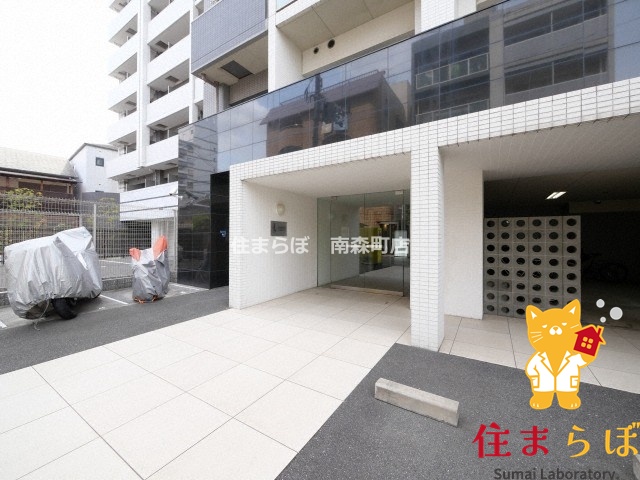 エントランス　共用部の印象も大切に