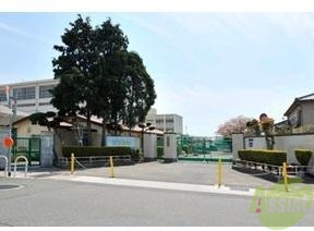 中学校　神戸市立 歌敷山中学校（中学校）まで250m