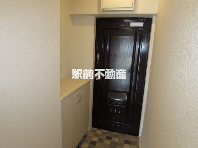 玄関　写真は別部屋