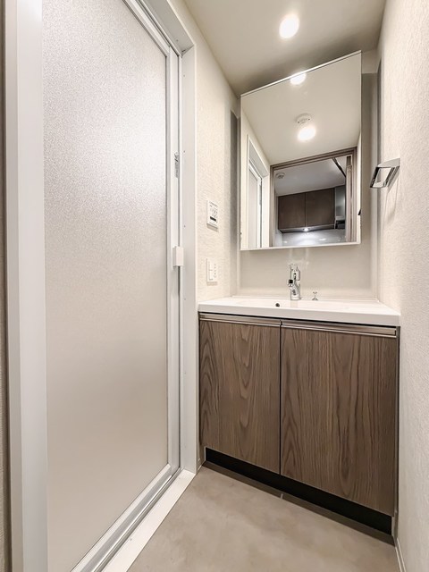 洗面設備　※写真は同タイプ住戸です。