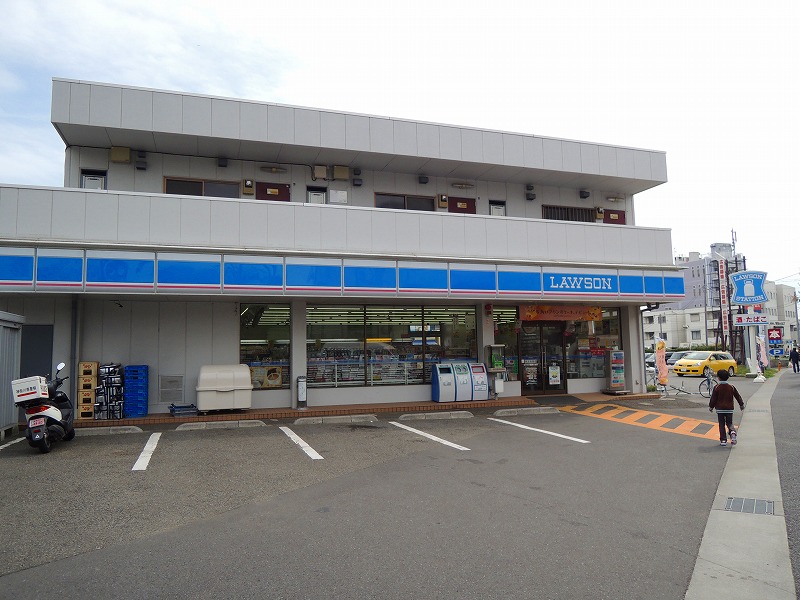 コンビニ　ローソン（コンビニ）まで259m