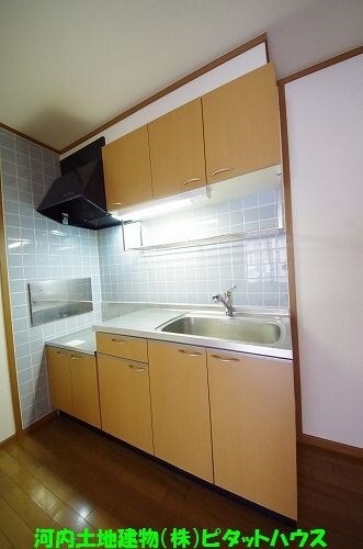 キッチン　反転間取り