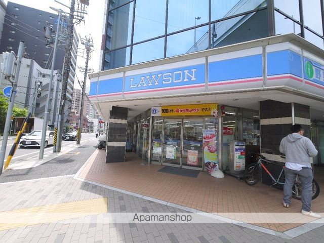 コンビニ　ローソン（コンビニ）まで676m