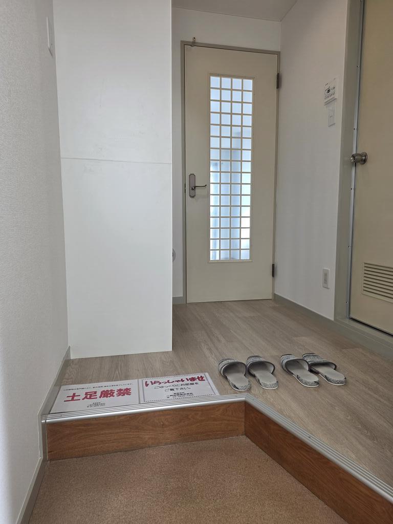 NIKOハイム新小岩IIIの玄関写真