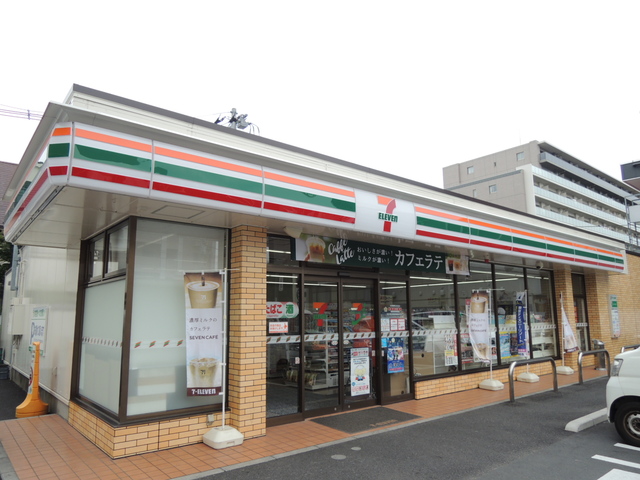 コンビニ　セブンイレブン川口原町店（コンビニ）まで732m