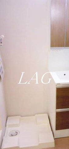 その他設備　室内洗濯機置場です。