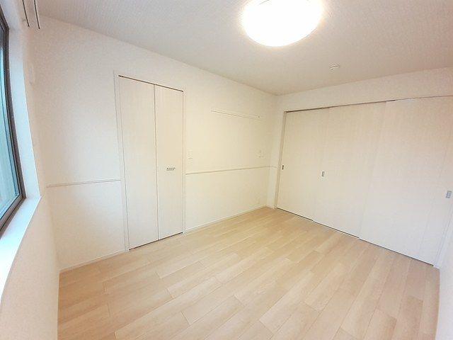 still IIの内装写真