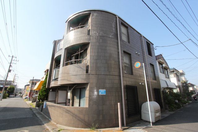 ローズガーデンA 16の外観写真